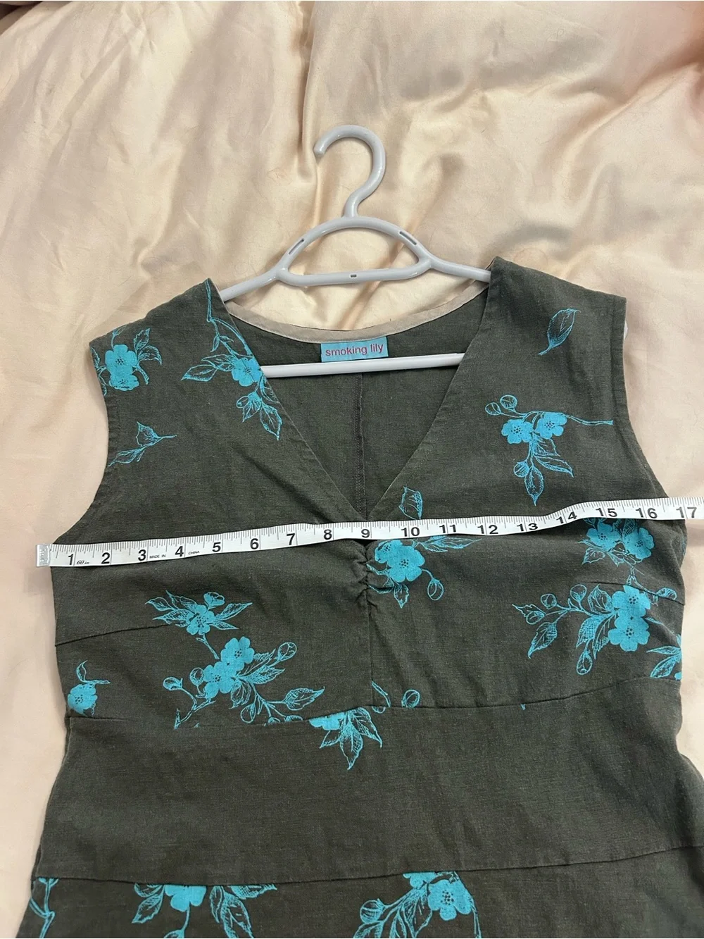 Smoking Lily Soft Charcoal Grey Floral V-Neck Midi Dress with Aqua Print - Picture 5 of 11
